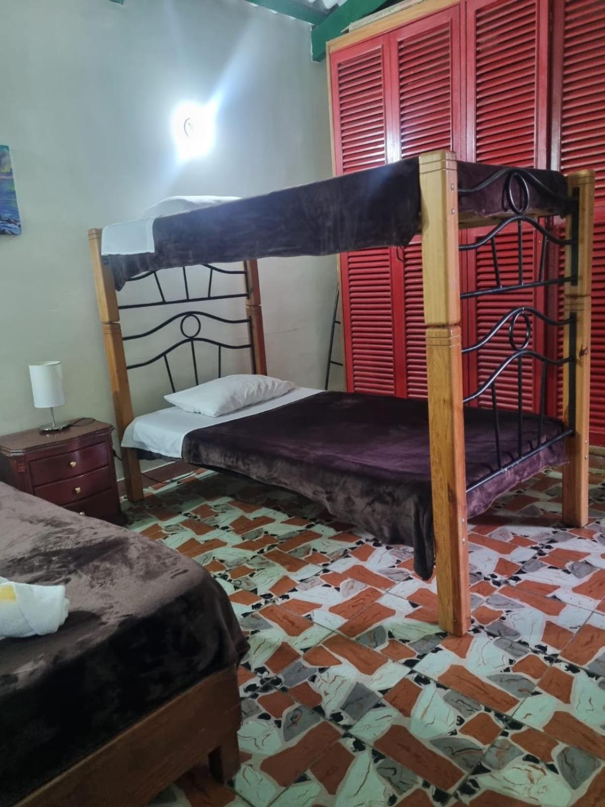 Cq Santa Ana 5* San Antonio del Tequendama